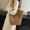 Niche Design Casual Foreign Style Bag Women's 2025 New Spring Fashion Large-capacity Commuter Straw Bag Tote Bag