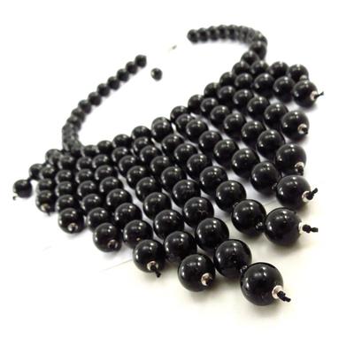 [J6287] - Schwarze Designer-Halskette „Comtesse“