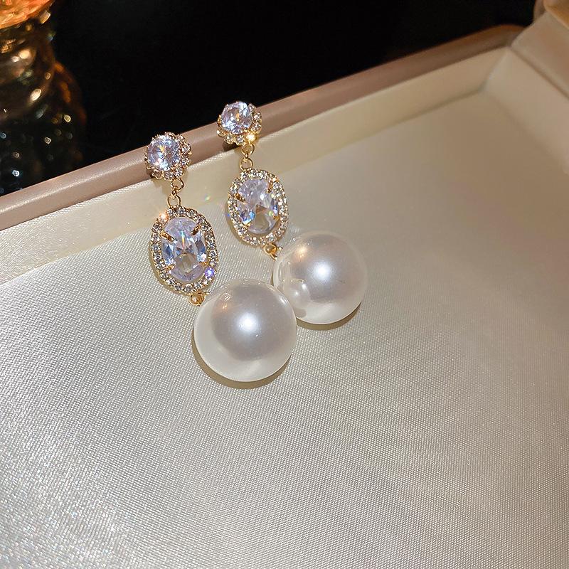 GemChic Women's Earrings Fashion Ear Stud Needle Embed Zircon Imitation Pearl Geometric Earrings Versatile Birthday Christmas Jewelry Gift