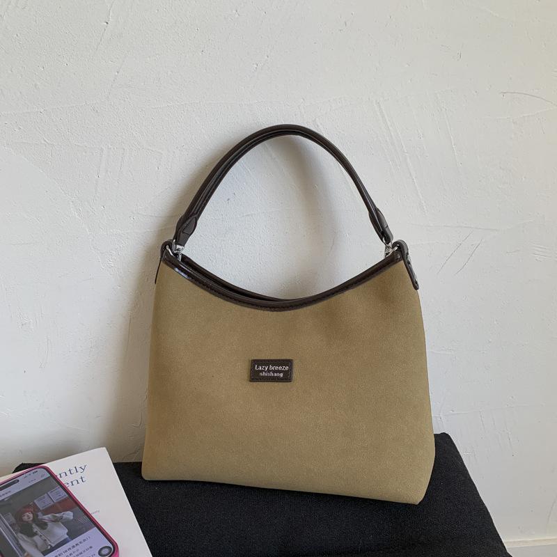 Frosted retro bag women's large capacity 2025 new autumn and winter casual messenger bag niche shoulder underarm bucket bag