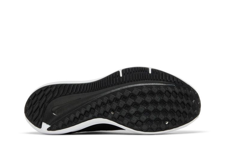 Nike Air Winflo 9 'Black University Red'