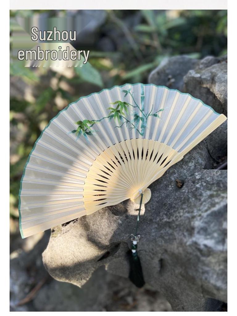 Suzhou Dwustronny Wachlarz Haftowany - Tradycyjny Styl Cheongsam Wachlarz Damski