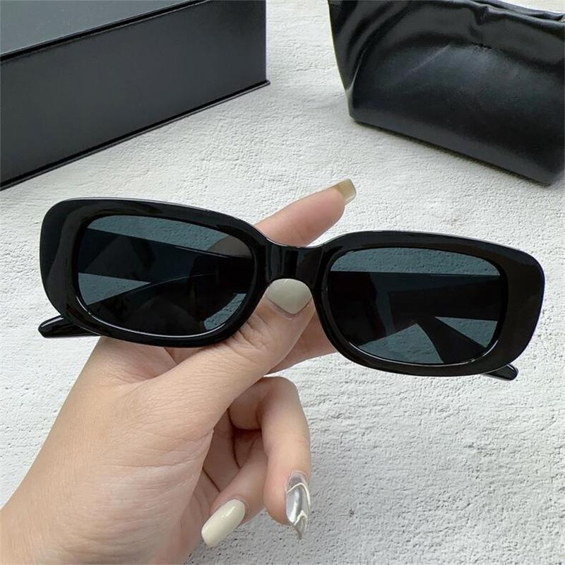 Classic Retro Small Rectangle Sunglasses Women Oval Vintage Square Sun Glasses For Women Shades Female Eyewear
