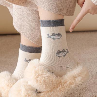 Women's Warm Velvet Terry Socks - Cozy Cartoon Sleep Socks for Autumn/Winter