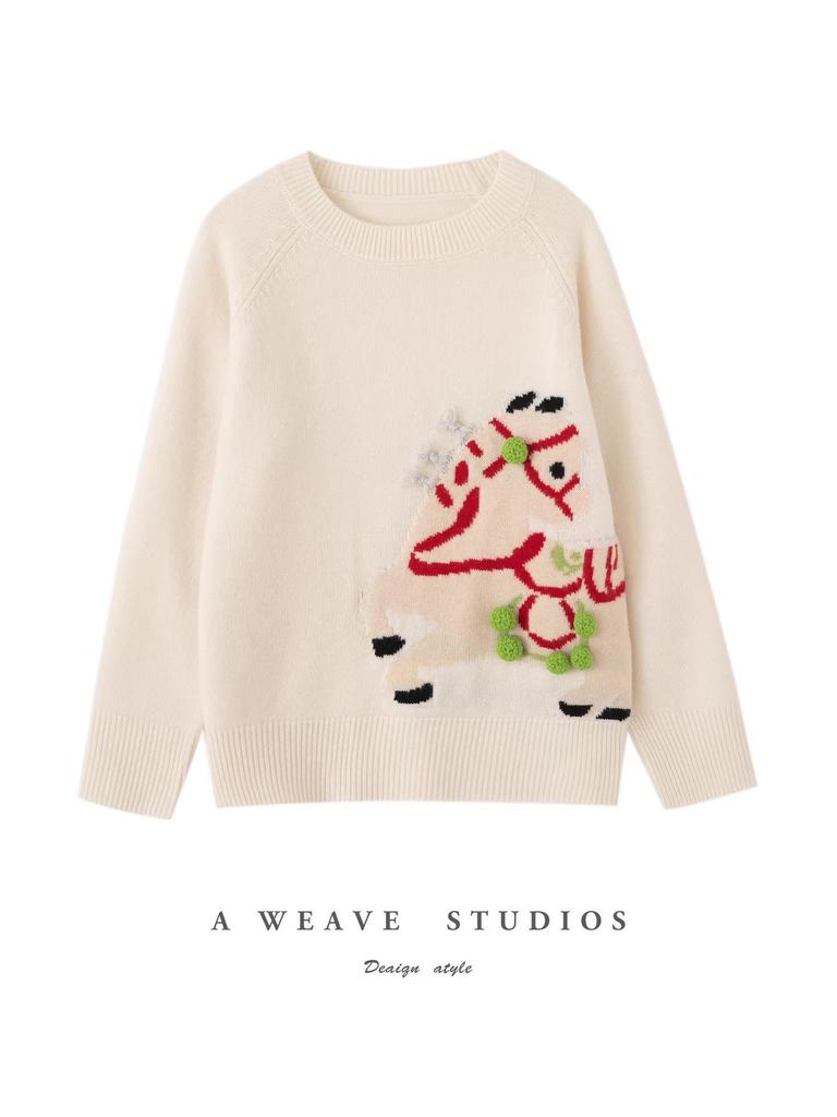 Women's Pure Wool Round Neck Knit Sweater with Handmade Embroidery - Autumn/Winter Loose Fit Cashmere Top