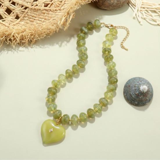Chunky Beaded Choker, Colorful Acrylic Beads Necklace, Heart Pendant Choker for Women Summer Beach Vacation Jewelry
