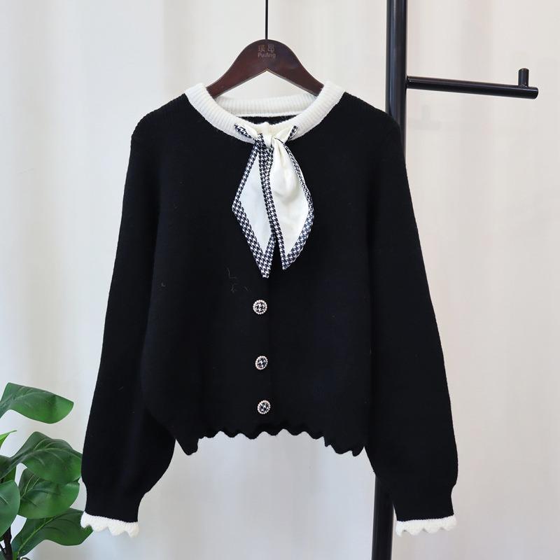 Autumn and Winter New Temperament Sweater Jacket Design Sense Silk Scarf Celebrity Loose Knitted Cardigan Women