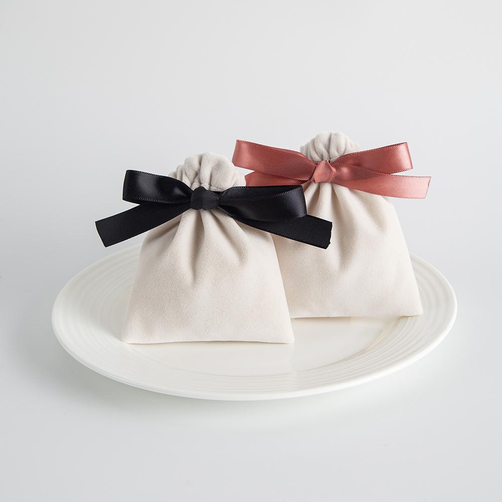 5pcs/Lot Bulk Beige Velvet Pouches Ribbon Jewelry Packing Display Storage For Wedding Candy Gift Travel Drawstring Dust Bags