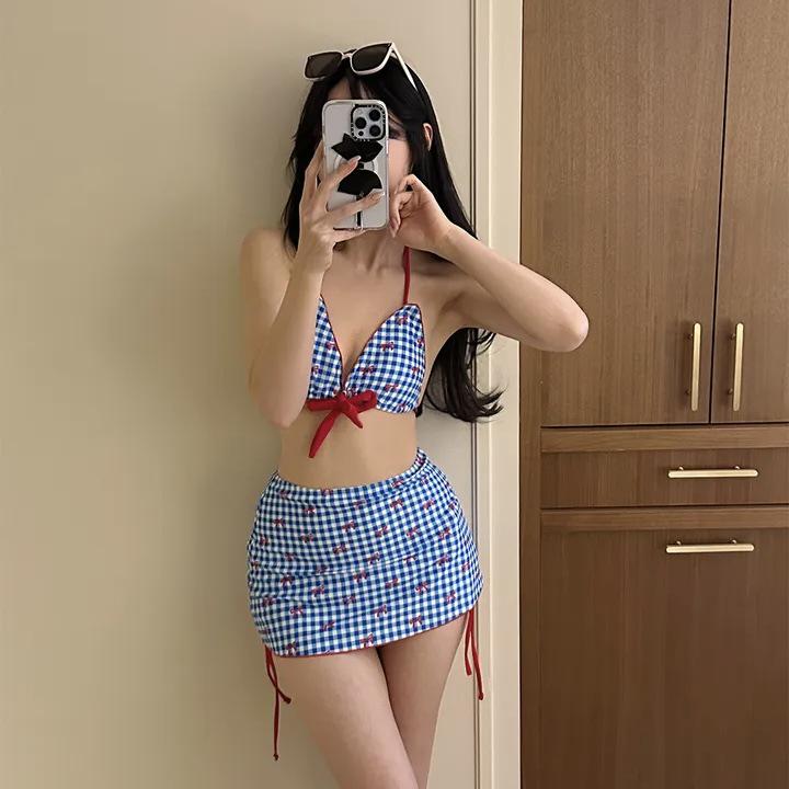 

Синий клетчатый купальник-трикини на шнуровке с бантиком Extra Large