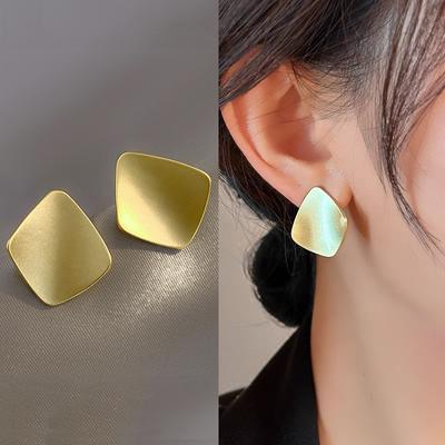 Retro Metal Gold Color Smooth Geometric Stud Earrings For Women Korean Jewelry Fashion Wedding Party Earrings Goth Jewelry Gift