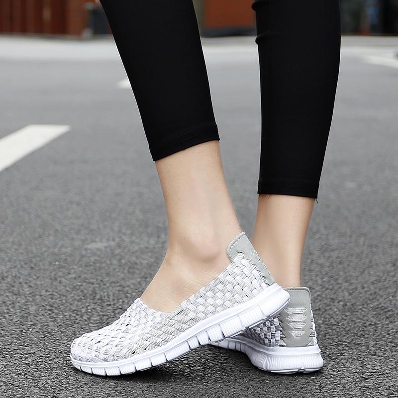 Dames Zomer Ademende Zilveren Moccasin Strandschoenen Dames Zwart Casual Instappers Rijschoenen Gevlochten Blauwe Platte Schoenen Sneakers Grote Maten