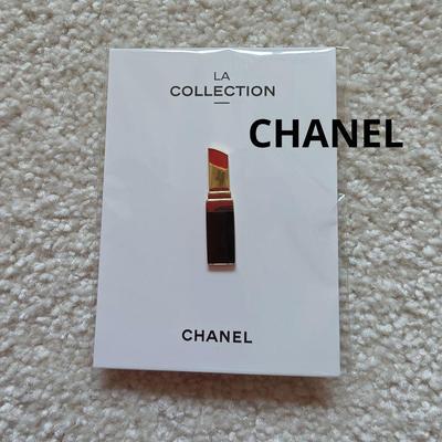 Used New, Unused LA COLLECTION Pin Badge