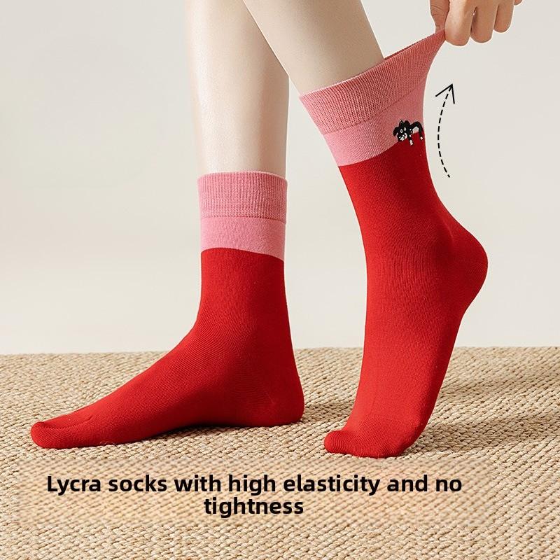 Female Autumn Casual Color Collision Lovely Embroidery Bacteriostatic Anti Odor Anti Pilling in The Tube Pile Socks