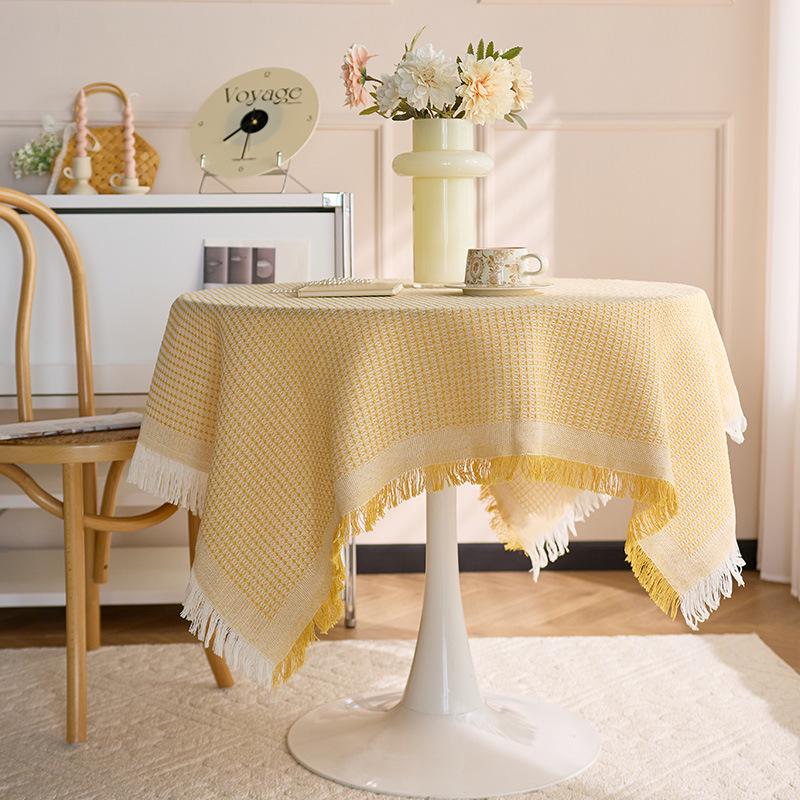 Pastoral White Tassel Tablecloth - French-Inspired Cotton Linen for Coffee and Bedside Tables