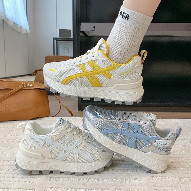 Summer Thin Breathable Mesh Running Shoes Women's 2025 New Thick-soled Light Feet Small Sports Casual Dad Shoes
