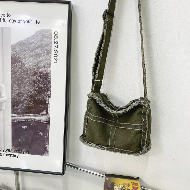 2024 Japanese Ins Canvas Retro Women's Shoulder Bag with Frayed Edges