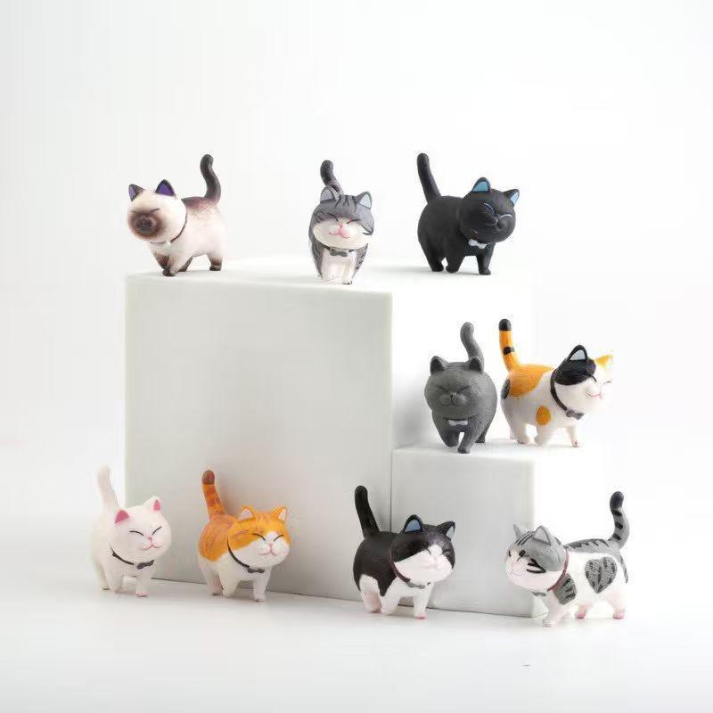 9 Stück Süße Katzen-Ornamente Set Kawaii Schreibtisch-Dekoration Für Zuhause Büro Mini-Katzenfiguren Mit Glöckchen Perfektes Geburtstagsgeschenk