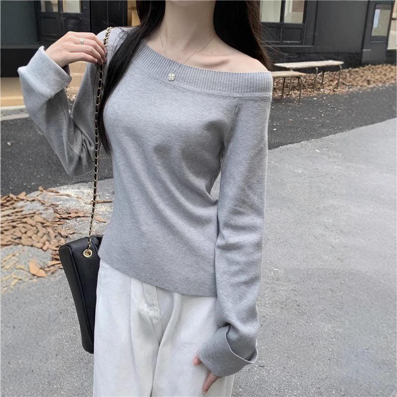 Women's Gray Off-Shoulder Asymmetric Slimming Long Sleeve Top - 2024 Trendy Autumn/Winter Versatile Style