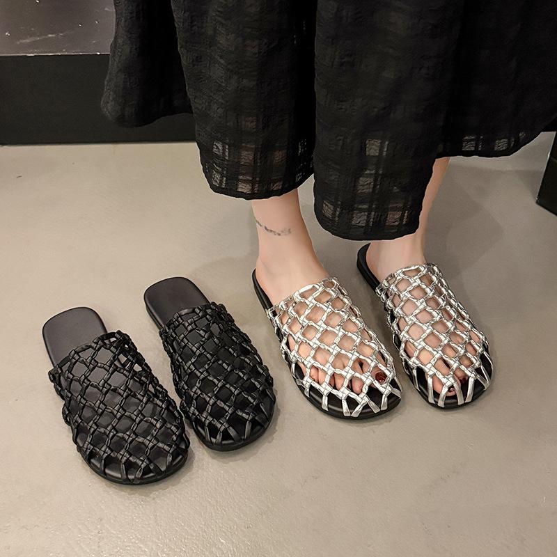 Summer New Breathable Mesh Weaving Baotou One Pedal Flat Bottom Cool Slippers Casual Versatile Women's Shoes