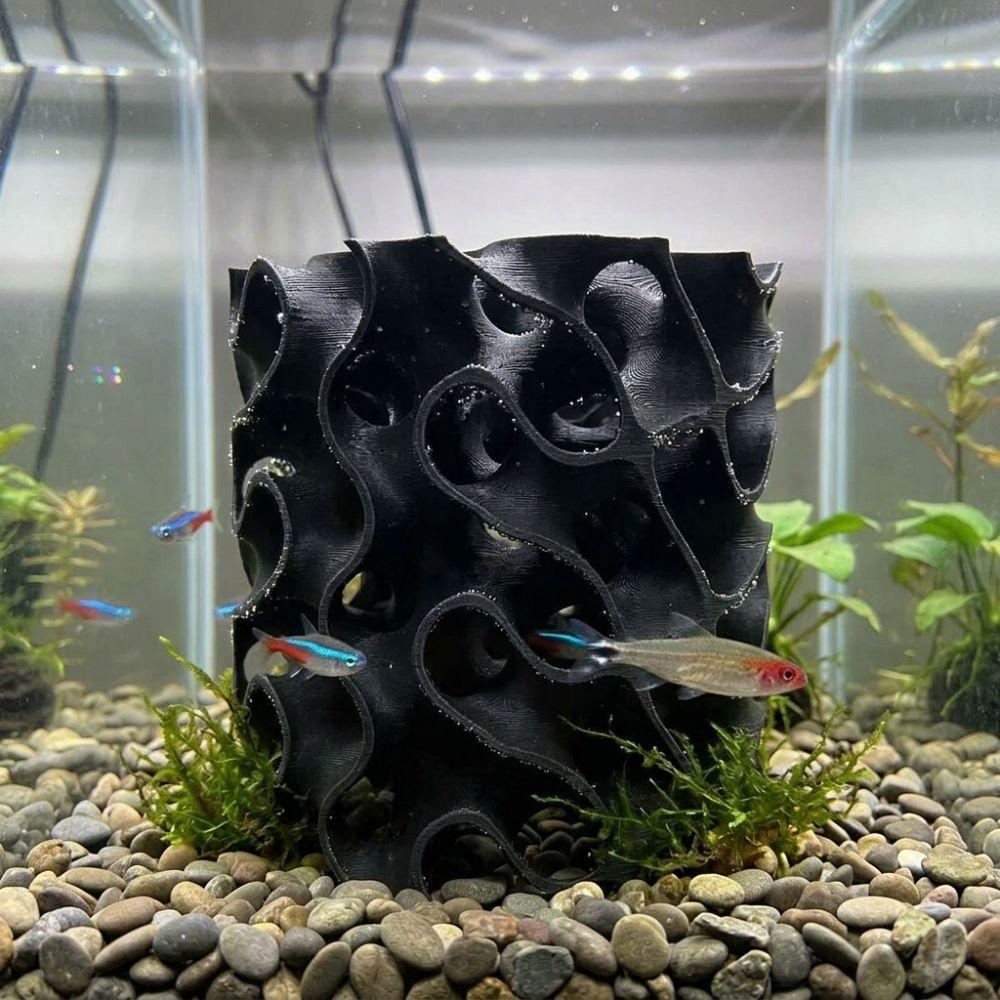 Wave-Shape Porous Fish Breeding Cave Hollow Out Fish Tank Shrimp Hideout Play Rest