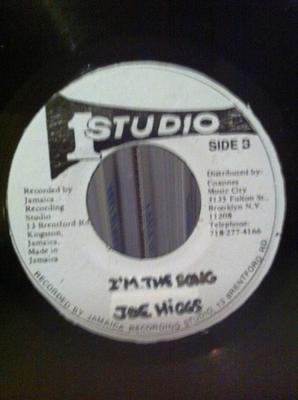 7inch Record JOE HIGGS / DERRICK MORGAN - I'm The Song / Leave Earth None Studio One Jamaica Reggae, Ska & Dub Used