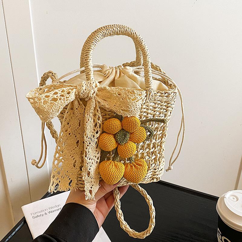 Handgjorda Vävda Väskor Semester vid Havet och Casual Handväskor Damers Textur Nisch Liten Grönsakskorg Crossbodyväskor Kvinnor