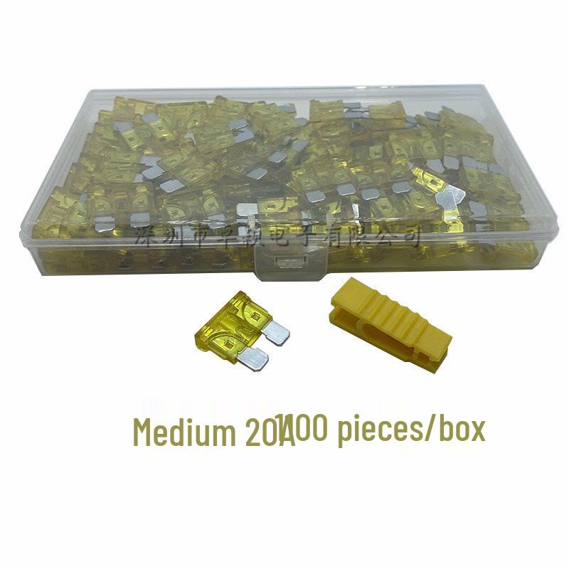 Car Fuse Box Set: Blade Fuses In Small, Medium, & Large (1A, 3A, 10A, 15A)