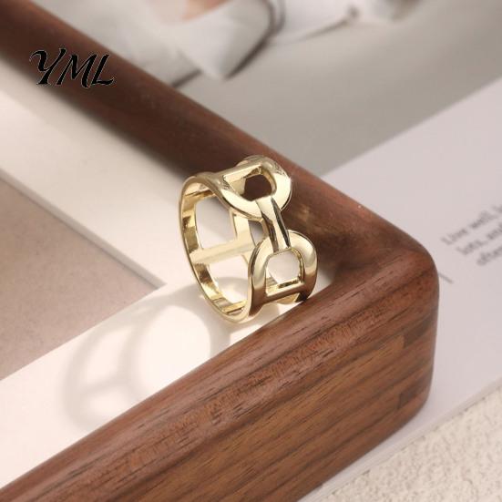 Geometric Shawl Holder Chunky Chain Silk Scarf Clip for Women, Minimalist Wide Band Statement Light Luxury Clasp Buckle Wrap, Fashion Punk Link