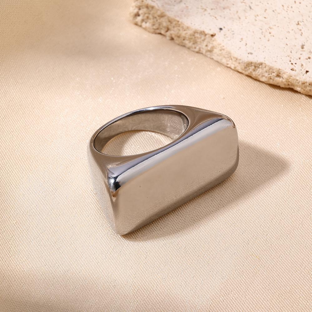 2025 Stainless Steel Ring Stock Ready Non Fading Ring Hip Hop Design Unisex Band Fashion Design Stylish Charm Ring Trendy Rings