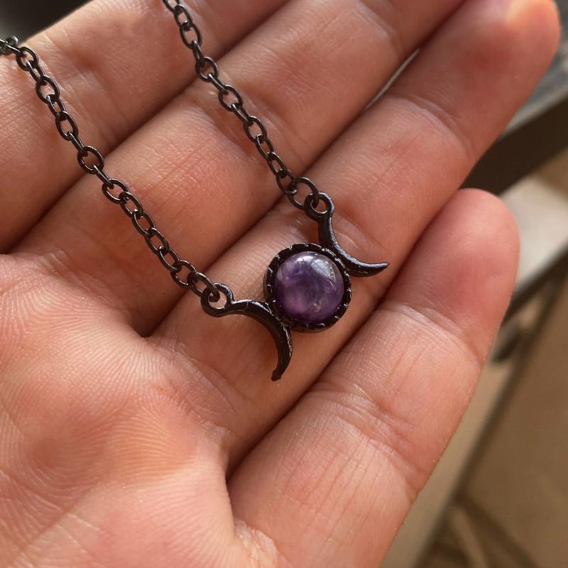 Gothic Black Geometric Circular Purple Crystal Pendant Triple Moon Goddess Necklace for Women Halloween Amulet Jewelry Gifts