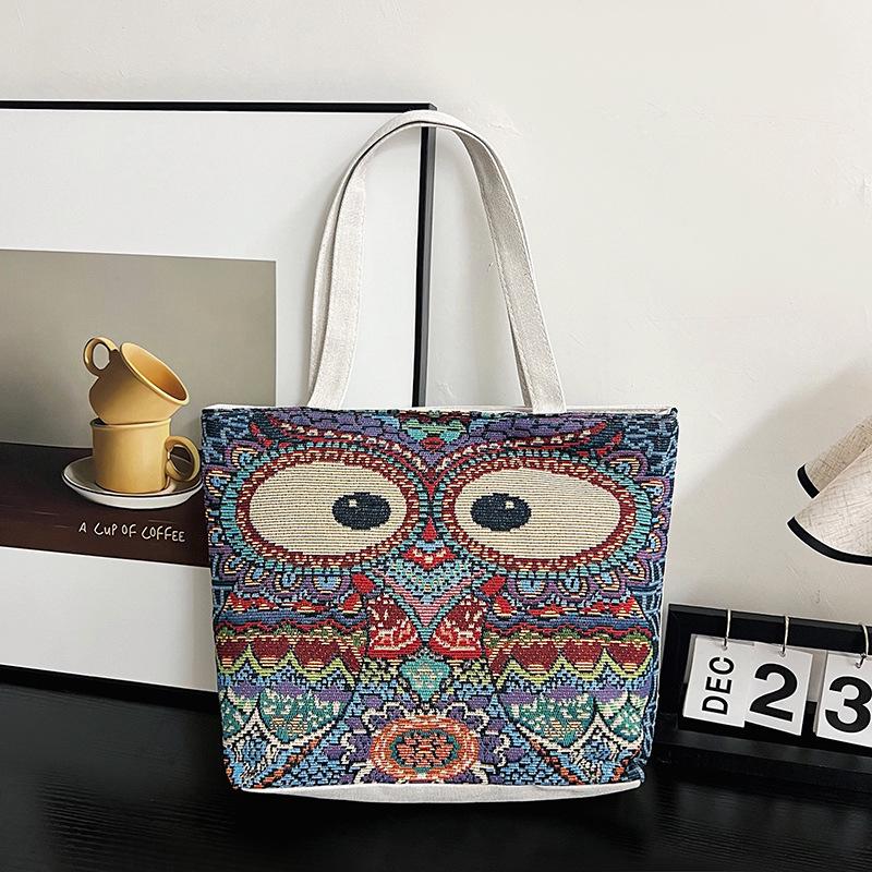 Women's Ethnic Style Embroidered Canvas Shoulder Bag - Large Capacity