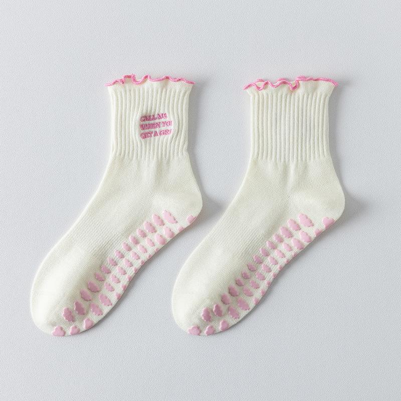

Pink Yoga Socks - Children s Sports and Fitness Anti-slip Pilates Mid-calf Socks with Lace and No Bones - Floor Socks 1 pair
