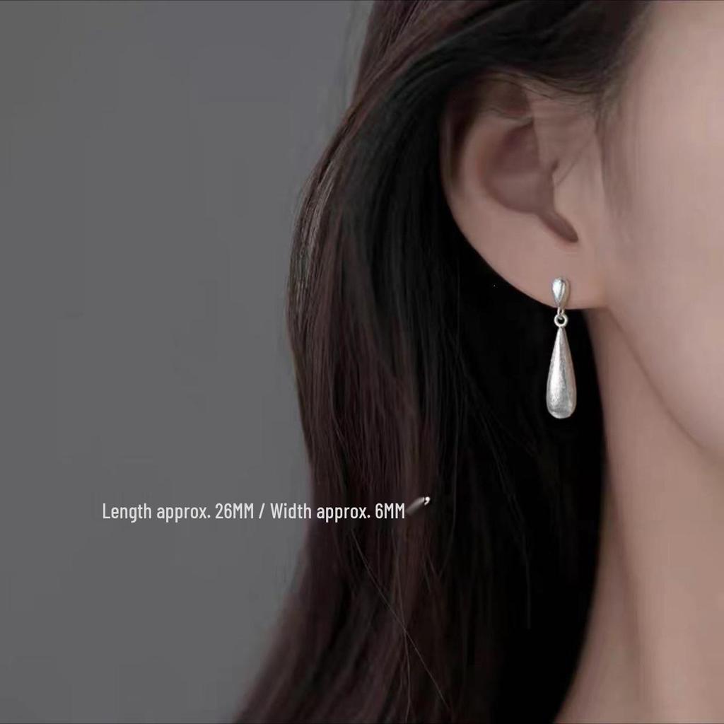 2024 Hot-Selling Water Drop Earrings: High-End 925 Sterling Silver Needle, Light Luxury for Women