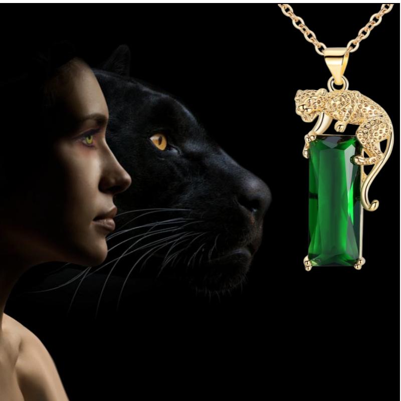 

Trendy Black Leopard Women s Collarbone Necklace and Earrings Set with Green Zircon - Wholesale Fashion Accessories