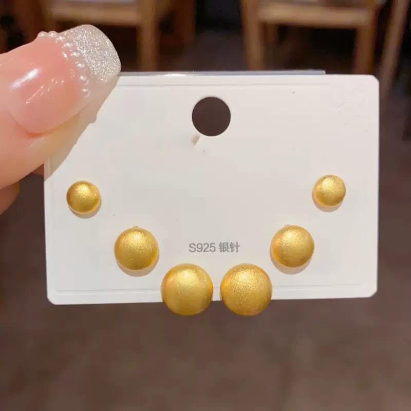 Cartoon geometric earrings light luxury fashion versatile stud earrings temperament versatile high sense niche design earrings