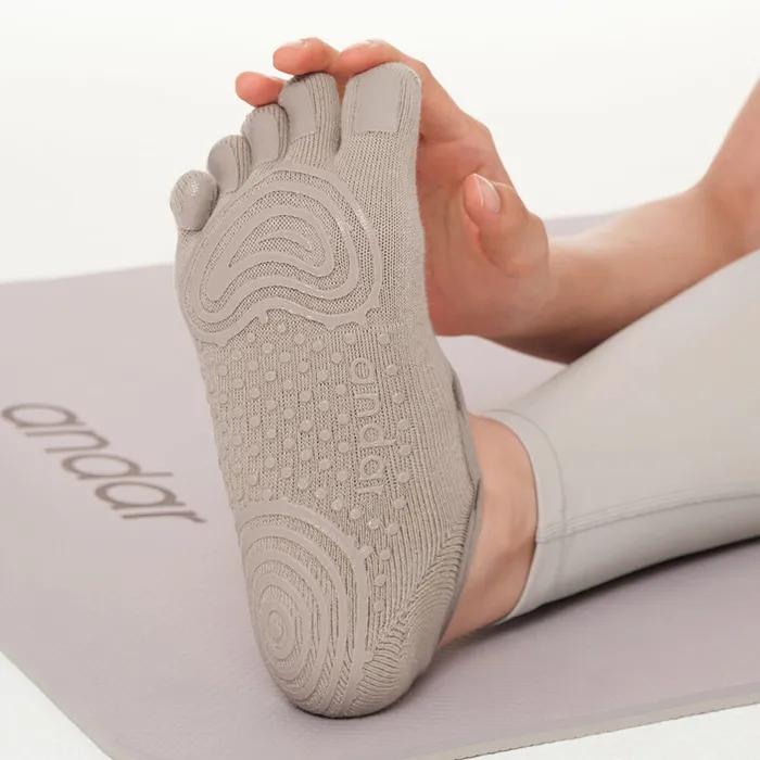 Non-slip Performance Full Toe Socks