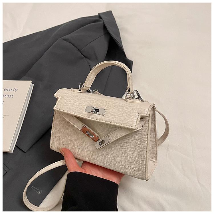 

This year, the popular small bag women s bag 2025 new trendy spring and summer texture niche small square bag versatile shoulder messenger bag