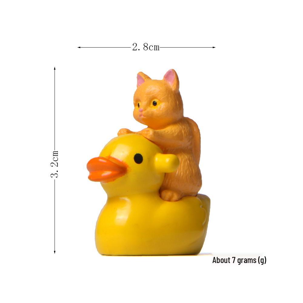 Playful Water Series: Hand-Painted Yellow Duck & Kitten Figurines for Creative Micro Landscaping Single Price