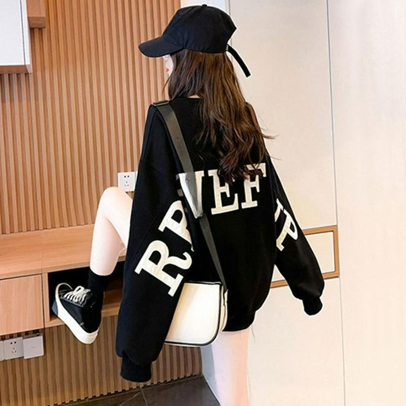 Round Neck Sweater Women's Autumn Design Sense Embroidered Letter Pullover Thin Sweater Women