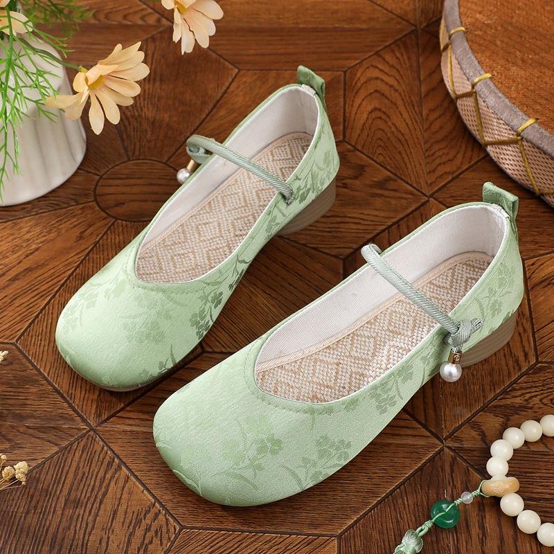 Elegant Women's Sandals for Women Summer Breathable Comfortable Cotton Linen Low Heels Flats Ladies Retro Hanfu Shoes