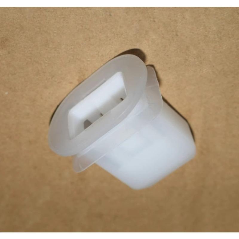 1pc  The Back Row Saddle Fastener for Chery Exeed TX TXL