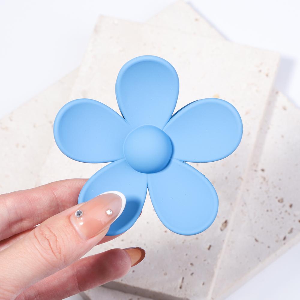1Pcs Women Solid Color Flower Acrylic Hair Claw for Girls Sweet Pearl Hair Clamps Hair Crab Headband Clips Hair Accessories