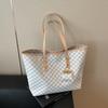 Large-capacity Bag Women's New Versatile High-end Shoulder Handbag Class Commuter Tote Bag