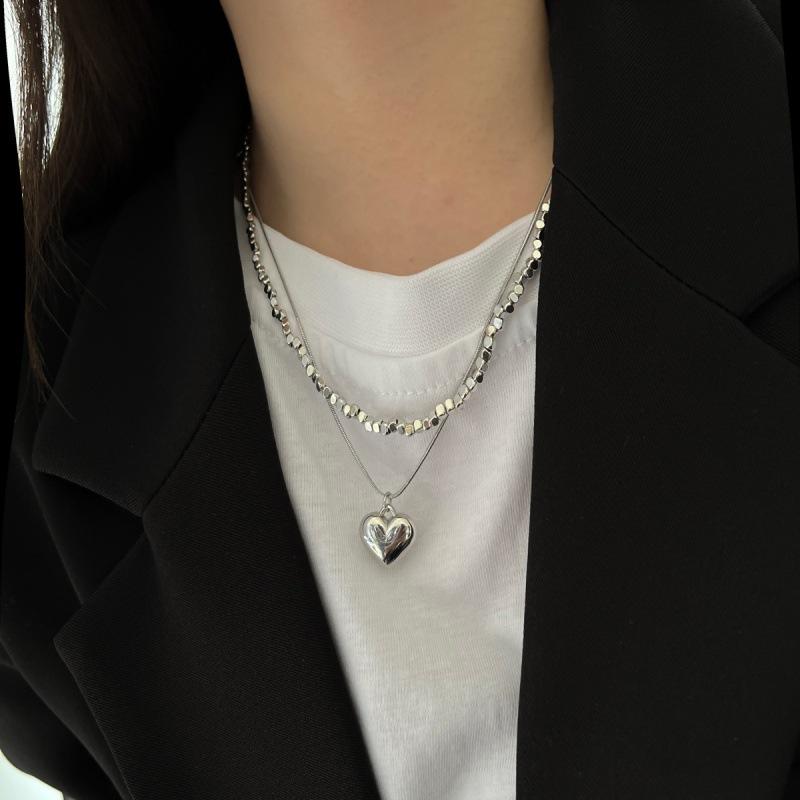 

Fashion Versatile Silver Small Square Double-Layer Love Necklace Women S Short Heart-Shaped Pendant Niche Design Collarbone Chain