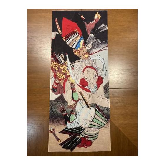 Ukiyo-e Tenugui Handtuch: Yoshitoshi's Krieger - Sagami Jiro Taira no Masakado von Tsukioka Yoshitoshi, 100% Baumwolle, Premium Japanischer Tokka-Stoff,
