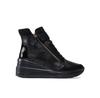 D Zosma E Boots