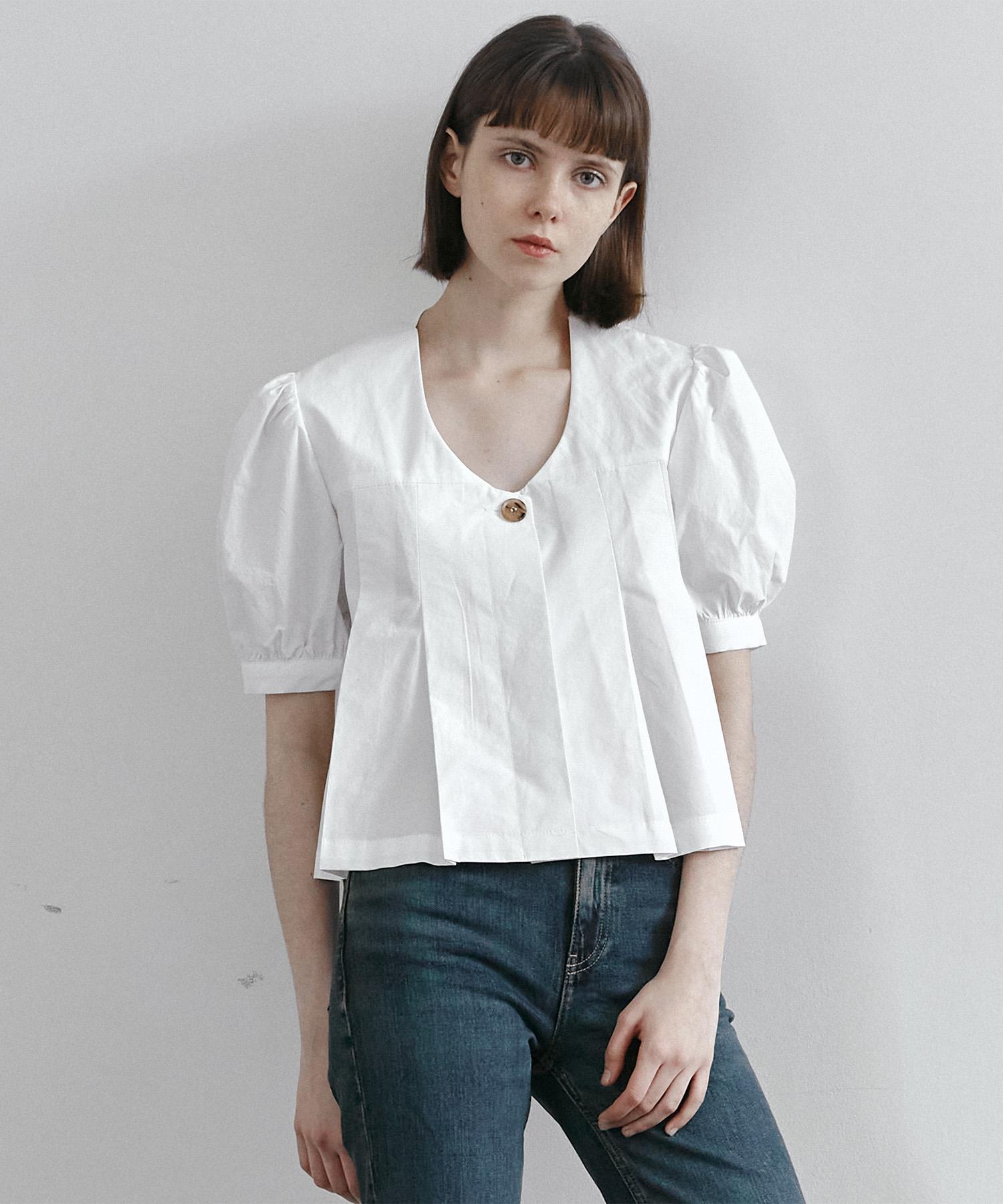 Mario U-Neck Pleated Blouse (Off-White) Off White