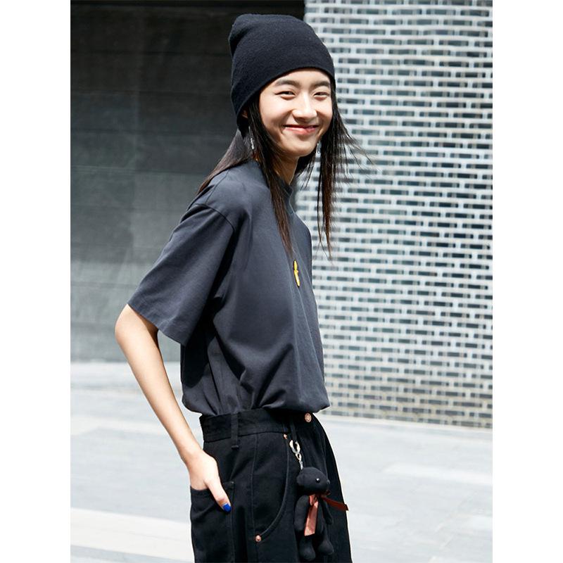 In-stock Women's Spring High-Neck Short-Sleeved T-Shirt with Cartoon Embroidered Yellow Duck, Available In Black and White