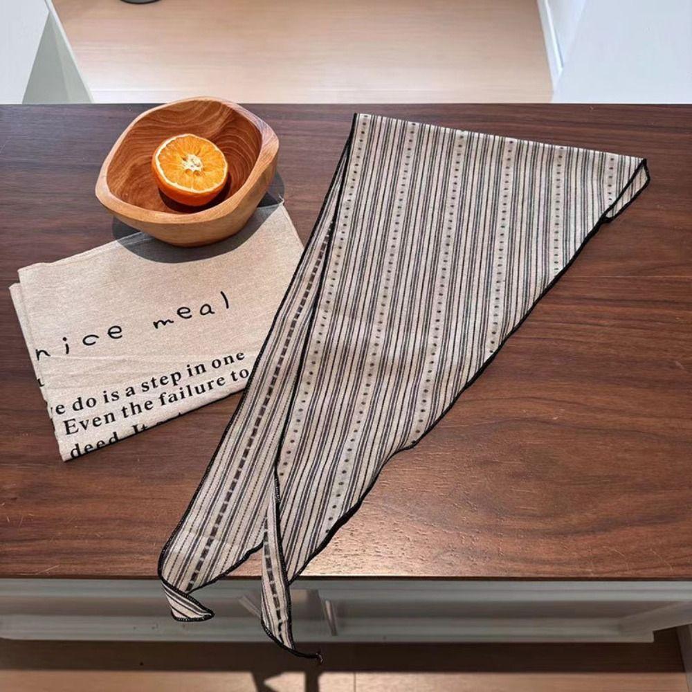 Sweet Snow Flower Scarves Korean Style Cotton Linen Headscarf Exquisite Triangle Hijab Scarf  Woman