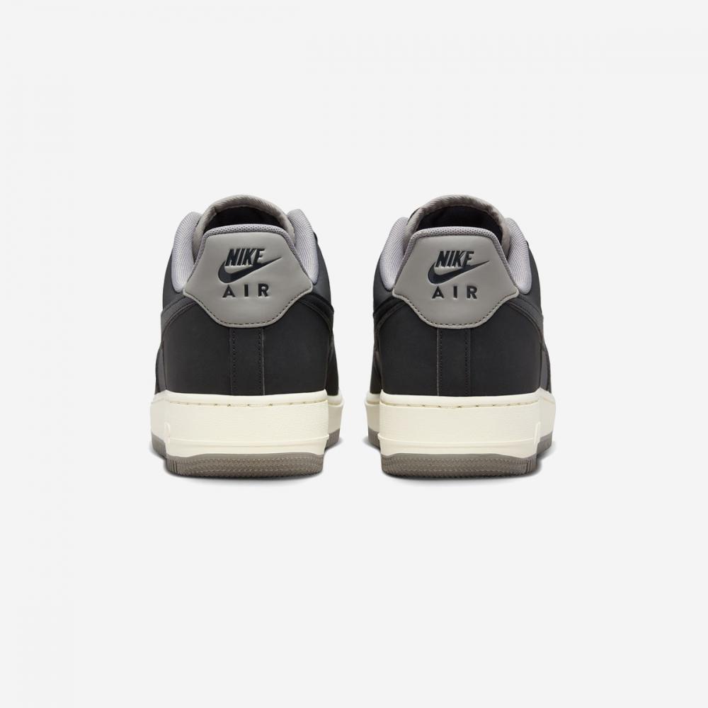 Nike Chaussure Nike Air Force 1  07 Lv8 Hiver Fz5225 001